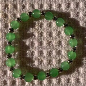 Pretty Faux Jade and Goldtone Beaded Stretch Bracelet